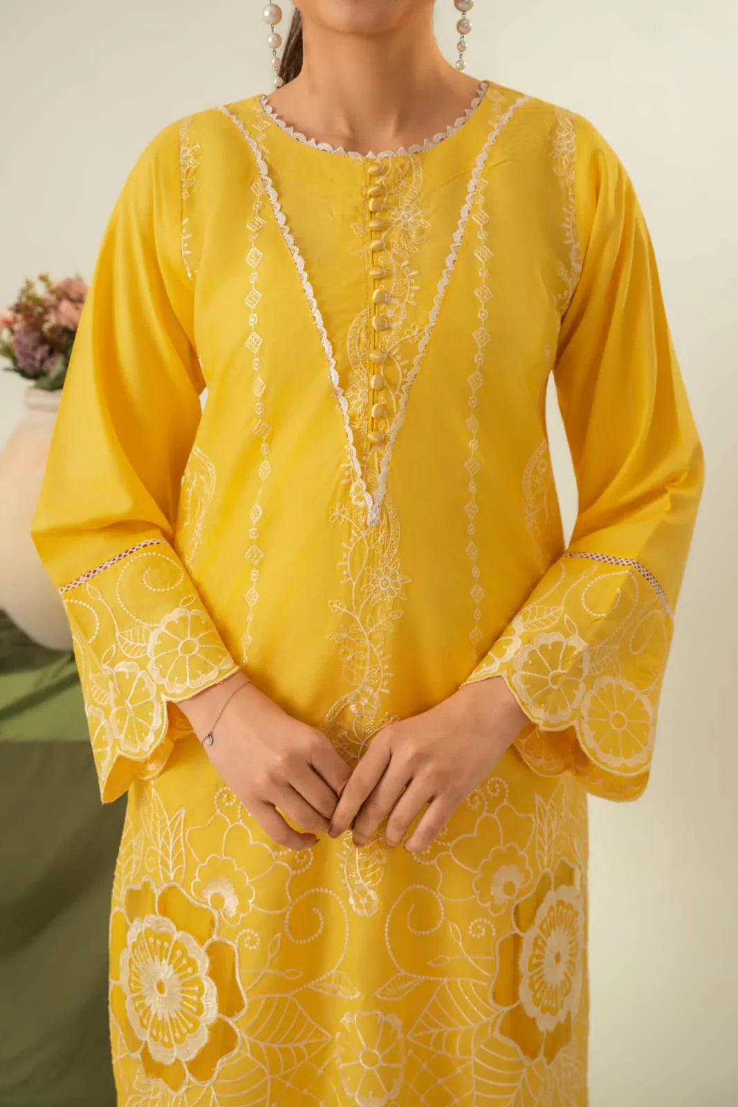 Surya Embroidered 3Pc