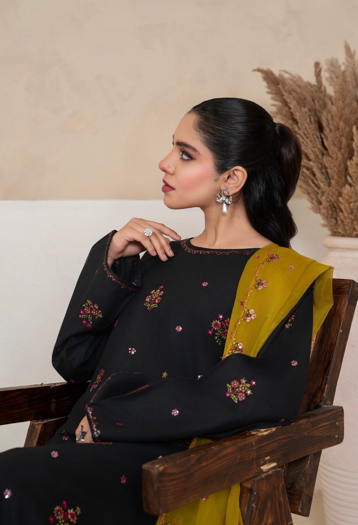 Allyure Embroidered 3PC